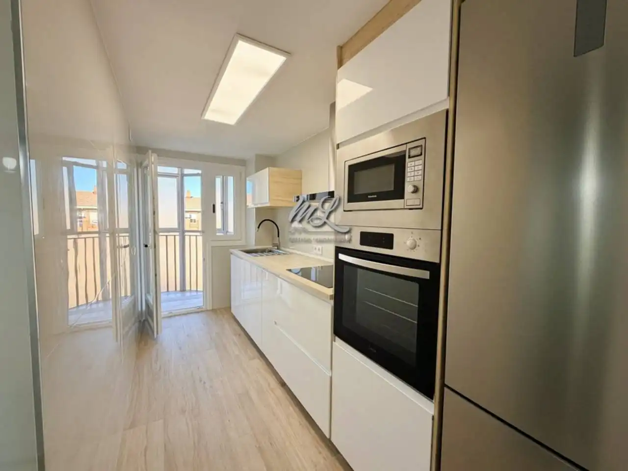Piso en venta en Plaza Poeta Miguel Hernández, Santa María de Benquerencia