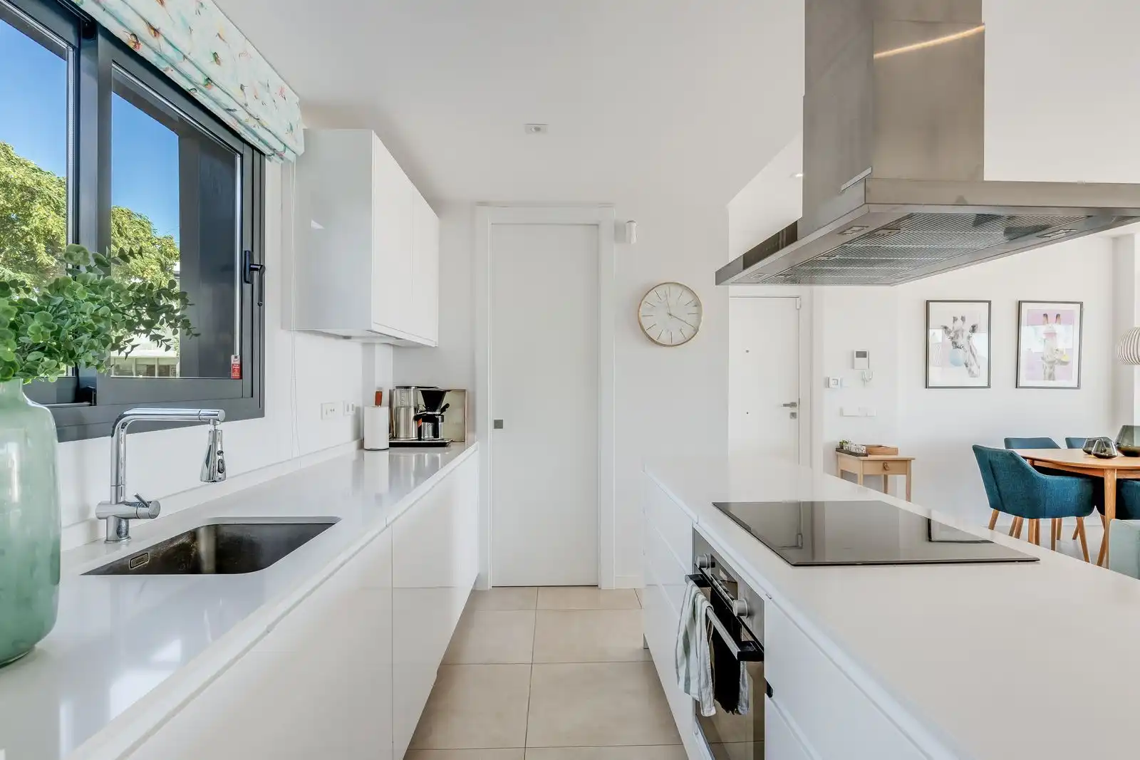 Apartament amb piscina en venda a Calle Eslovenia 5, imagen 22