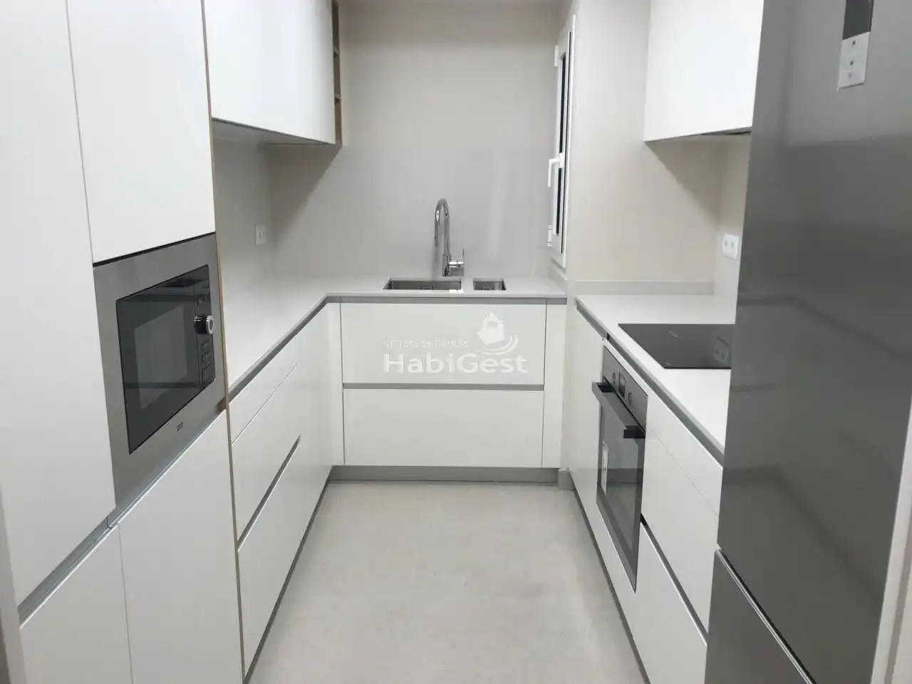 Appartamento con terrazza in vendita a Calle MALUQUER SALVADOR