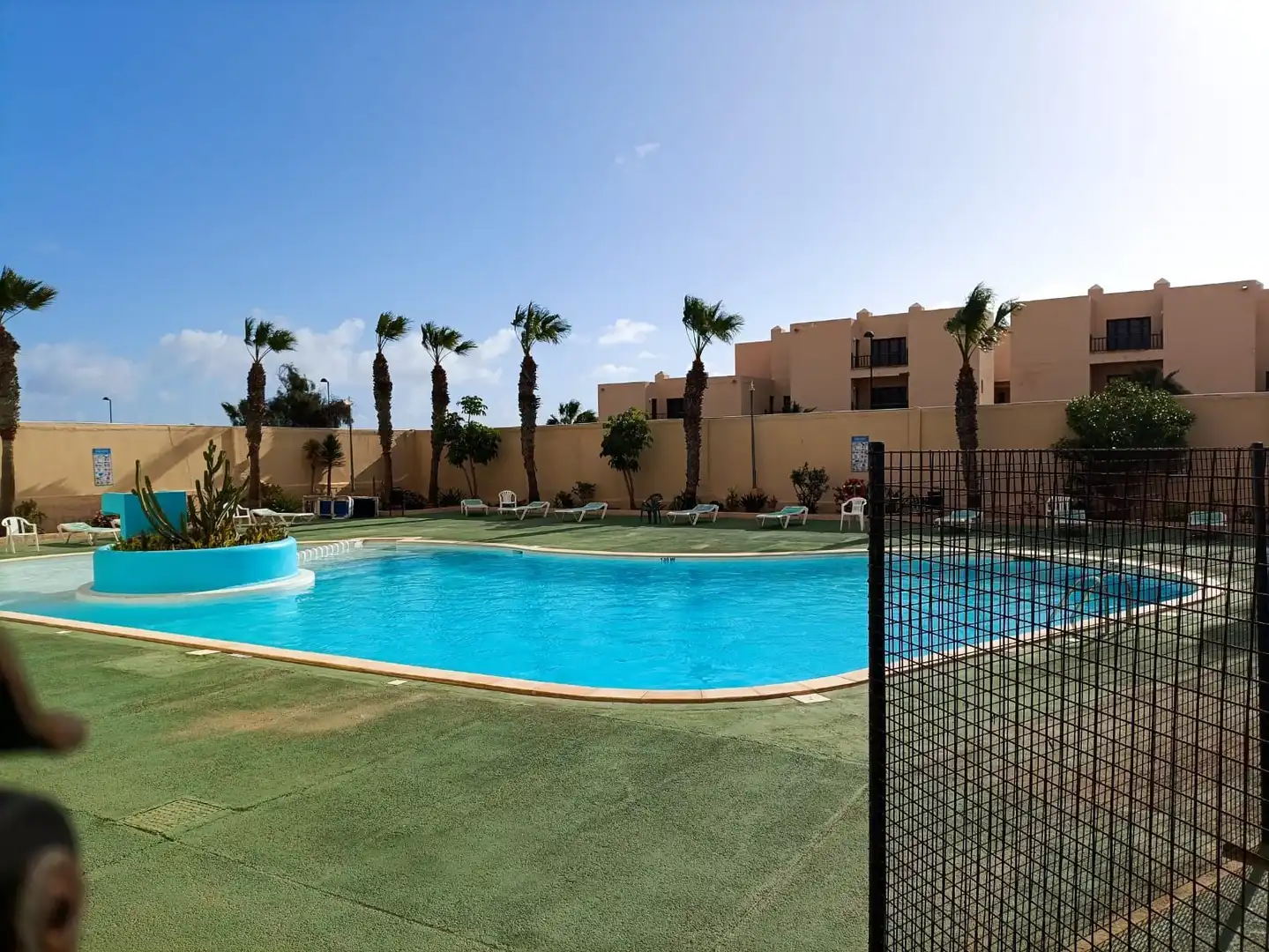 Piscina de Dúplex en venda en La Oliva amb Piscina comunitària