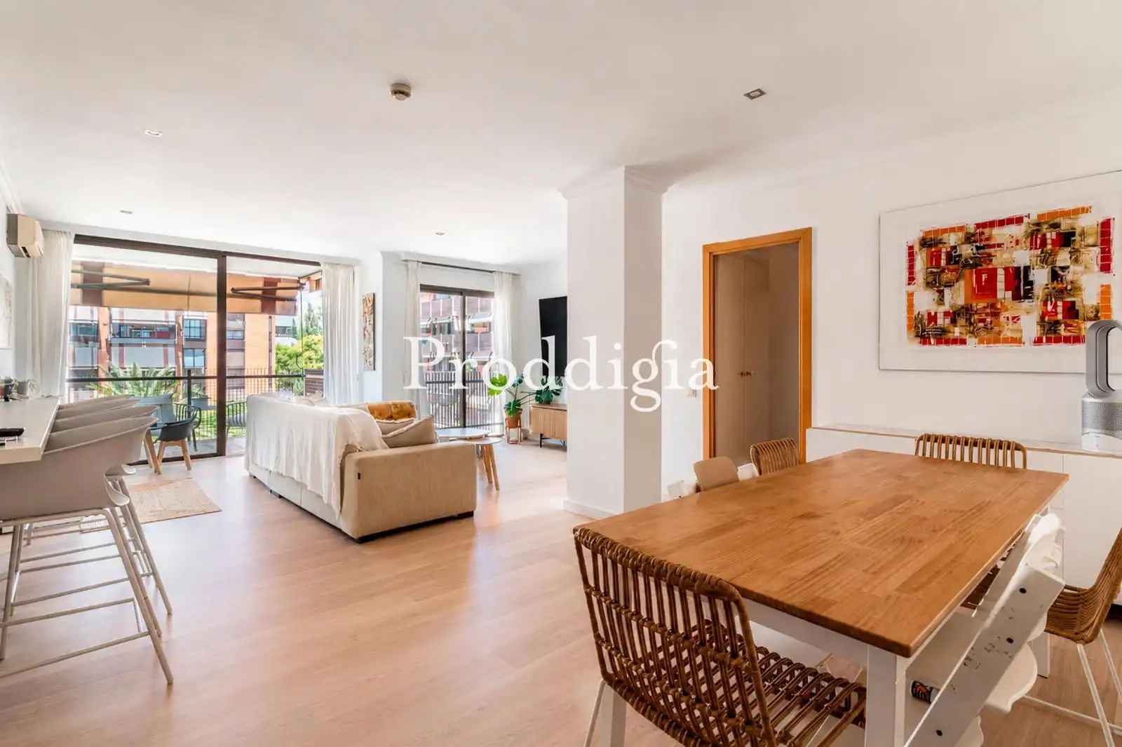 Exterior view of Flat for sale in Sant Cugat del Vallès  with Air Conditioner, Heating and Terrace