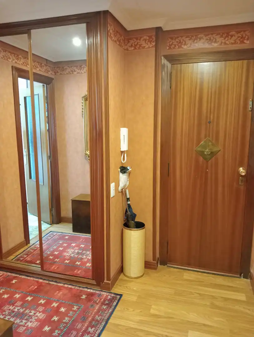 Wohnung zum Verkauf in  Logroño mit Klimaanlage, Heizung und Terrasse