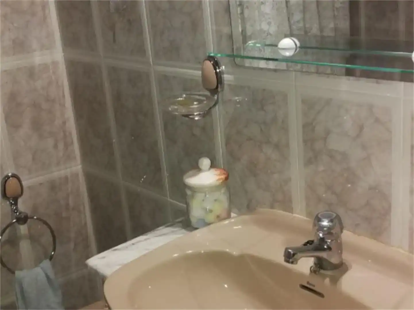 Baño de Casa adosada en venta en Fuenteguinaldo con Trastero y Amueblado