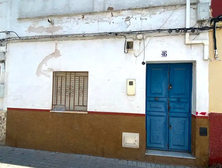 Casa adosada en venda a Virgen De La Salud, Coria del Río