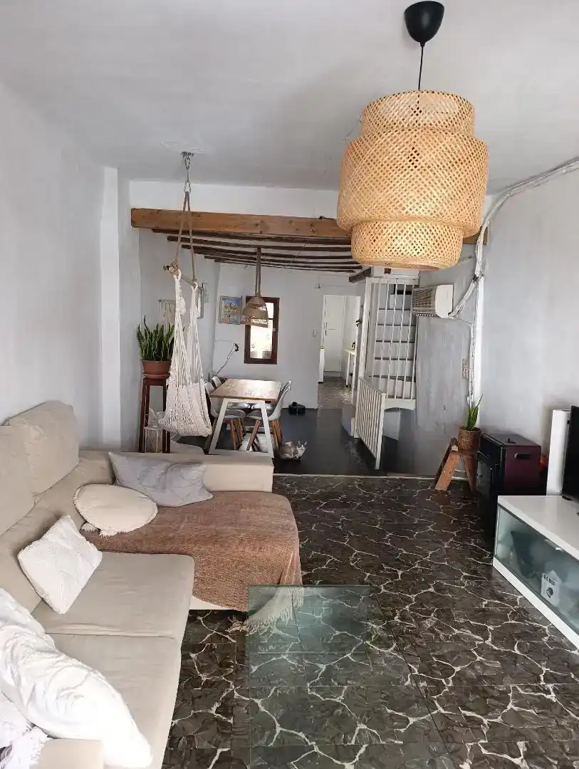 Sala d'estar de Casa adosada en venda en Xàtiva amb Aire condicionat i Balcó