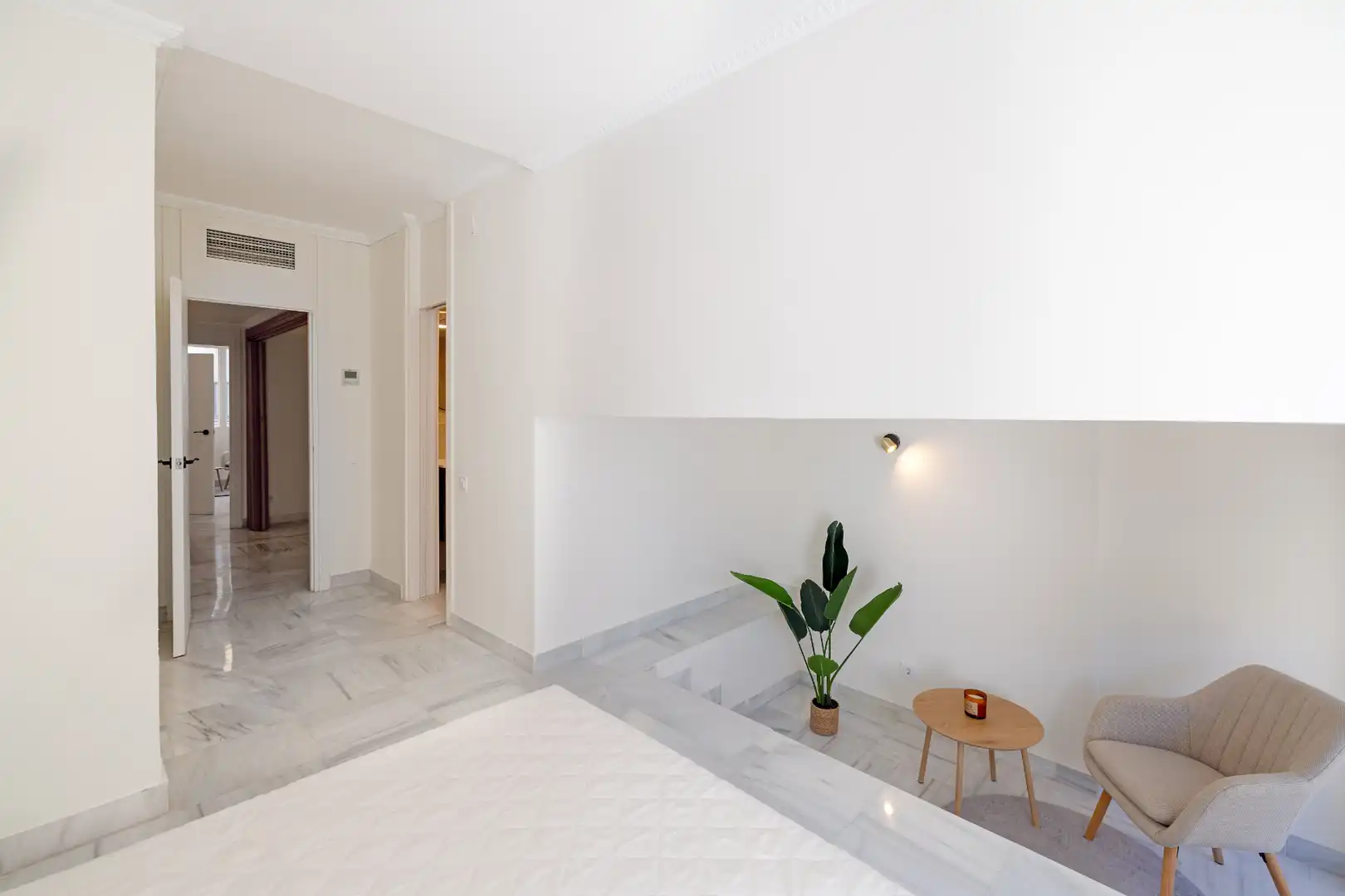 Schlafzimmer von Erdgeschoss zum Verkauf in Marbella mit Klimaanlage, Heizung und Terrasse