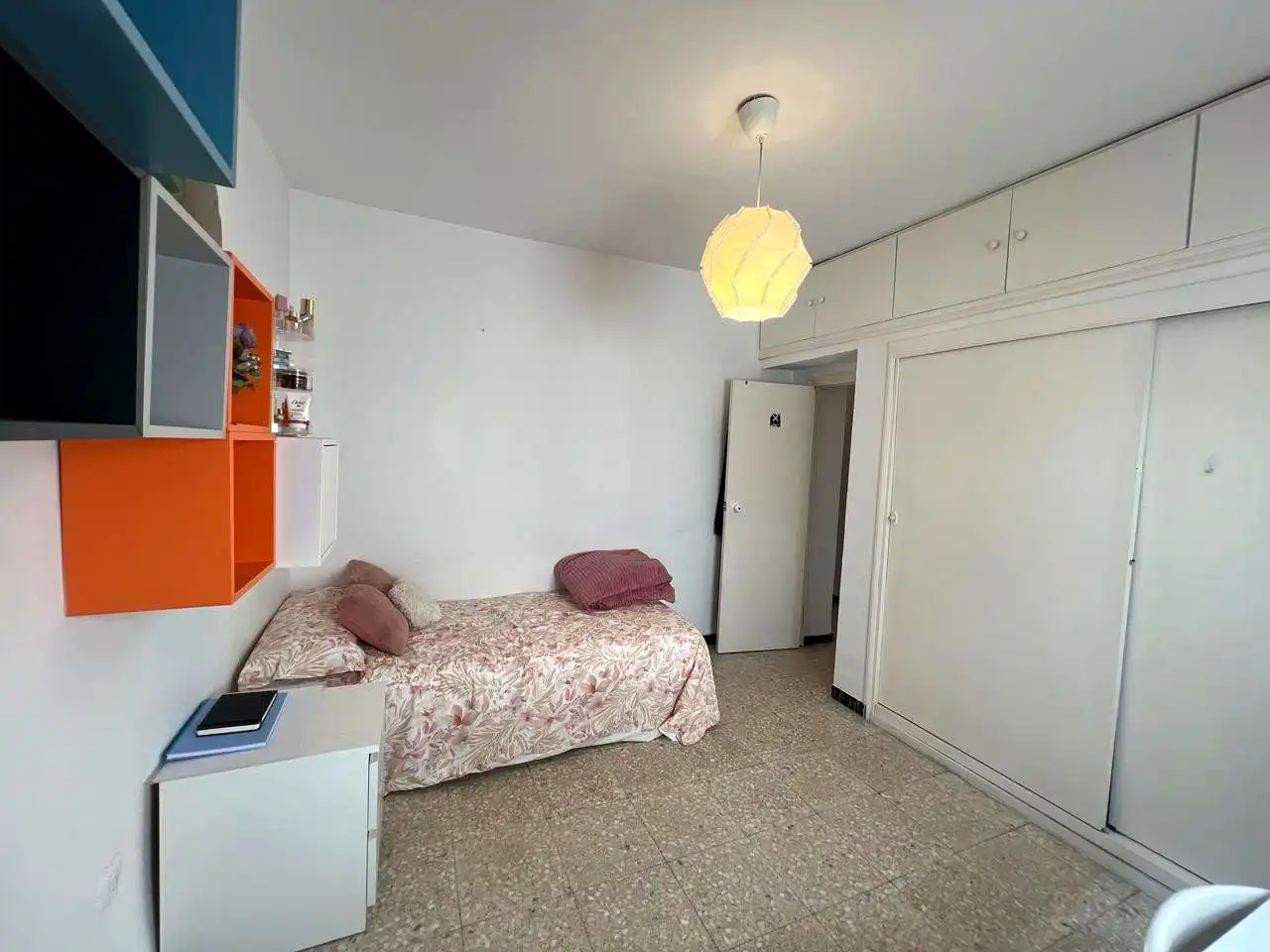 Flat for rent in Segre, El Plantinar – Avda. La Paz - El Juncal