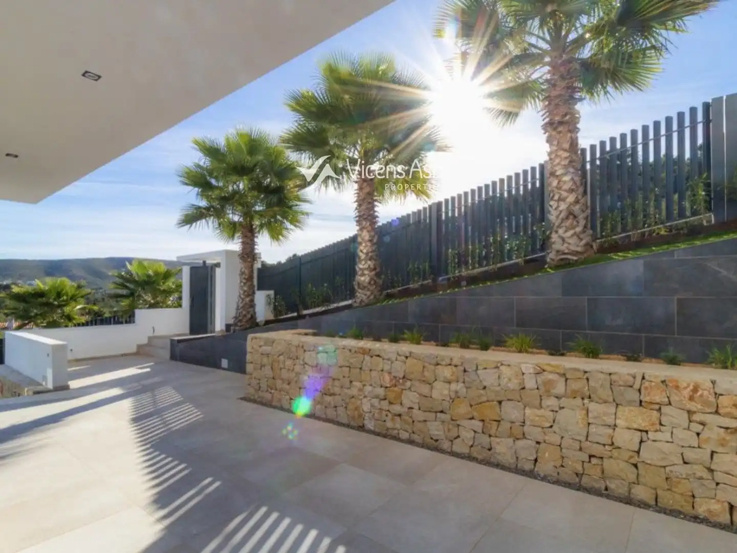 Casa con piscina en venta en Riu Esera Del, imagen 3