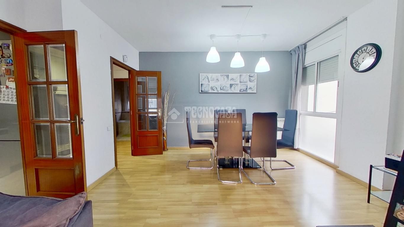 Piso en venta en Les Termes, Creu de Barberà - Sector Sud