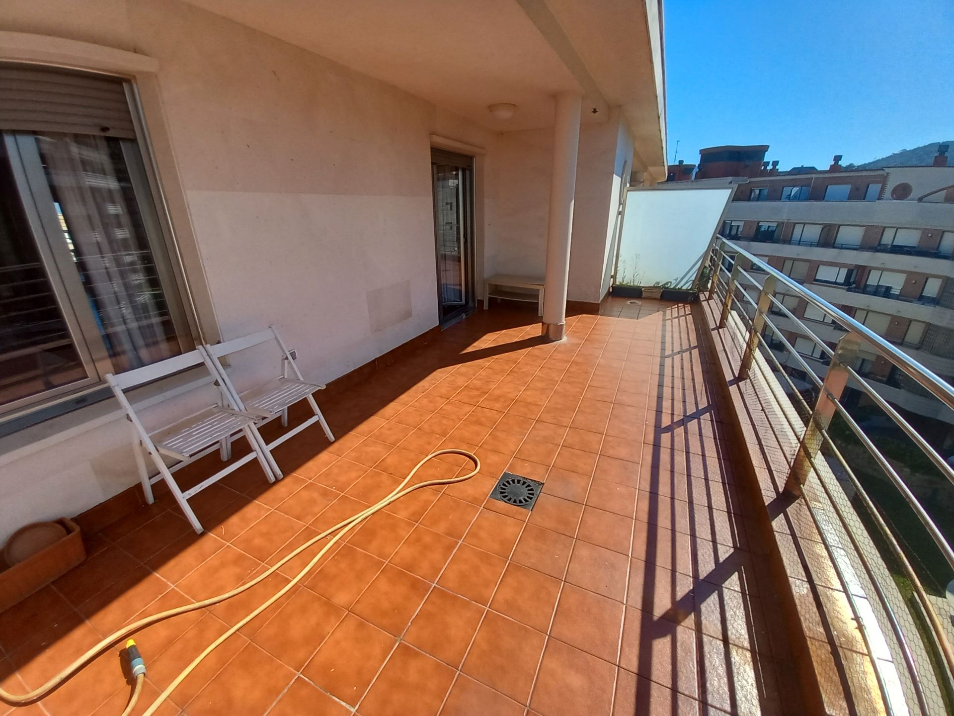 Terrassa de Àtic de lloguer en Castro-Urdiales amb Calefacció, Terrassa i Moblat