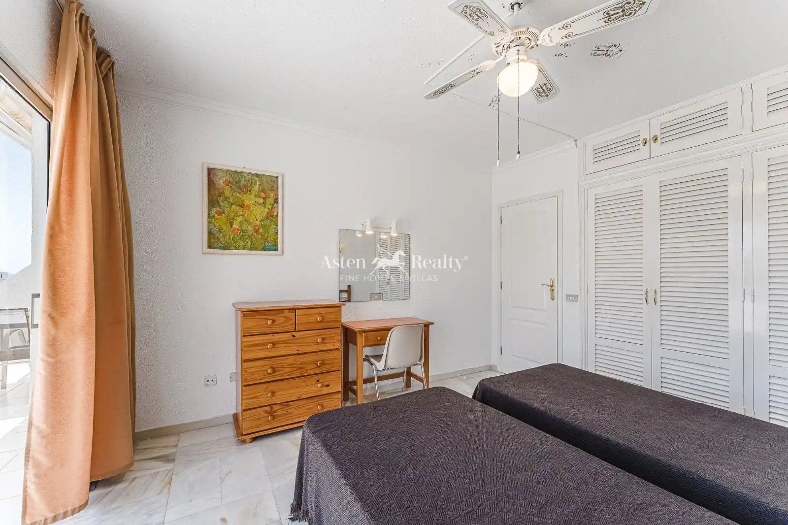 Schlafzimmer von Gebäude zum Verkauf in Adeje