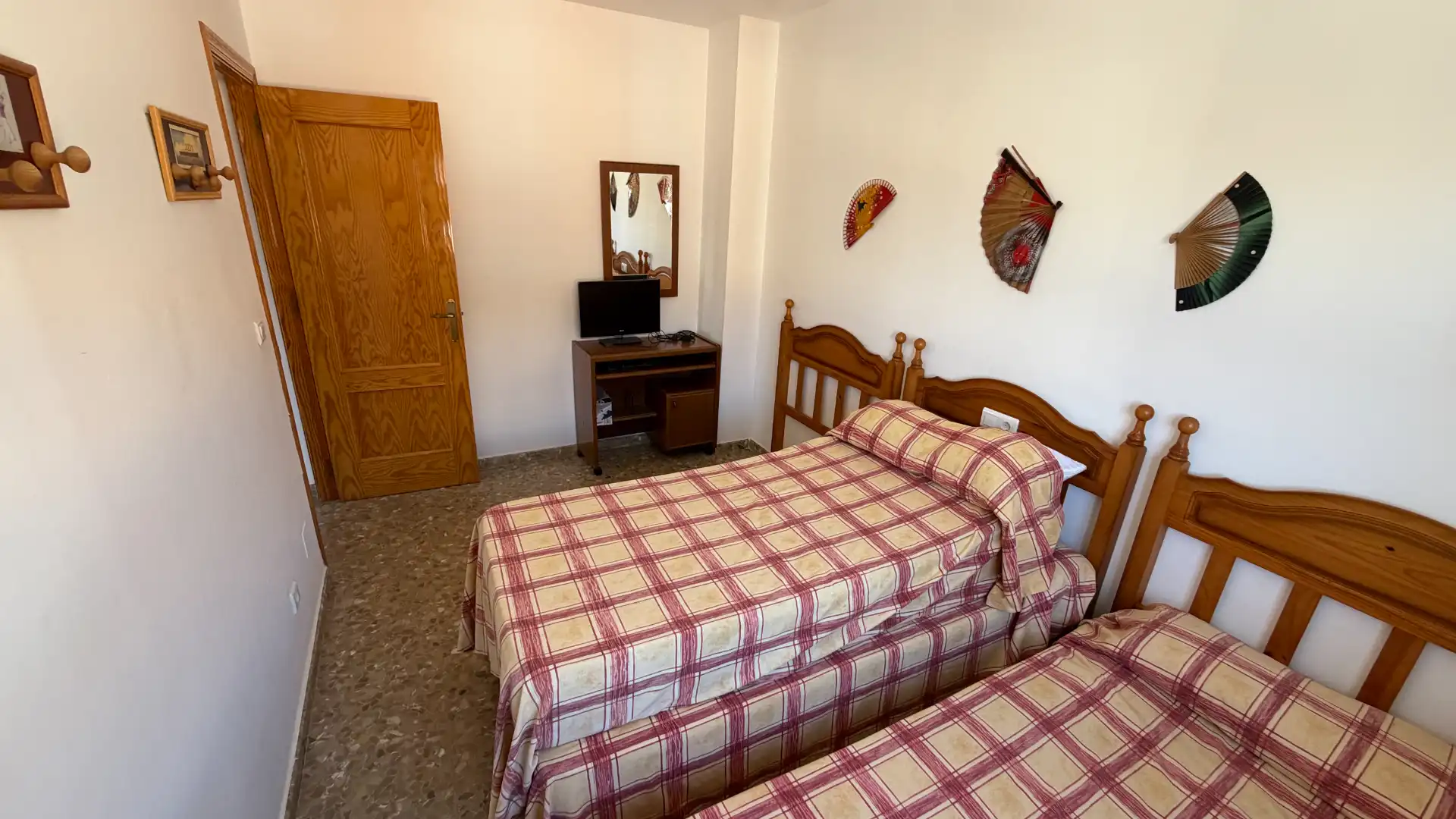 Dormitori de Pis en venda en Torrox amb Terrassa, Moblat i Forn