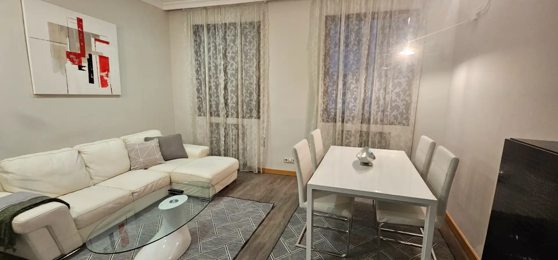 Living room of Flat for rent in Madrid  with Air Conditioner, Heating and Furnished