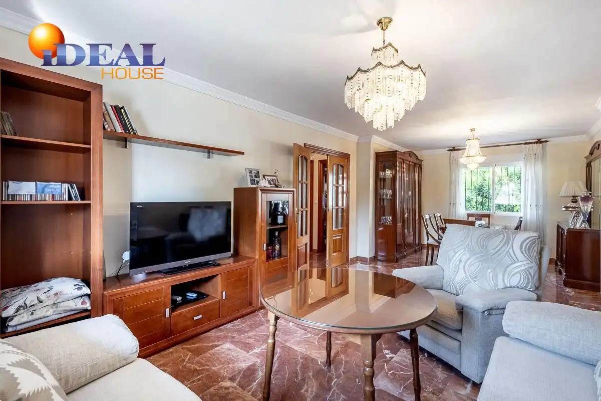 Home with pool for sale in Calle CARLOS CANO (HI), imagen 8