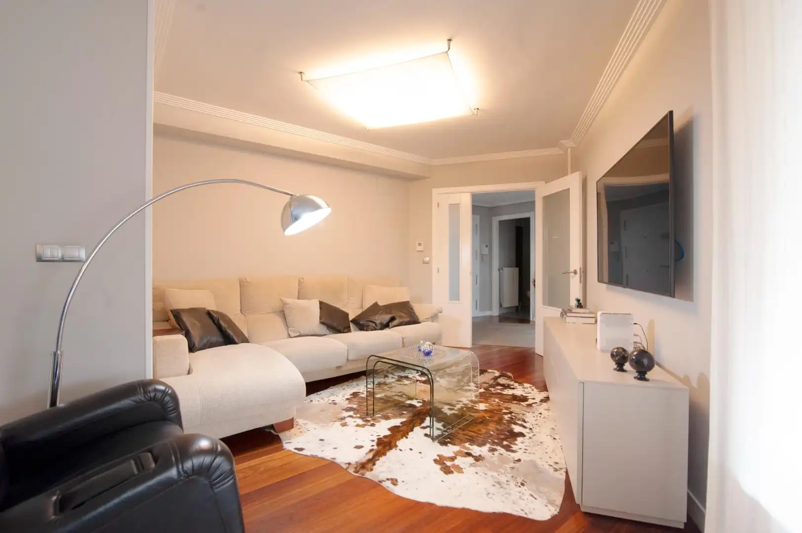 Sala de estar de Ático en venta en Ugao- Miraballes con Calefacción, Terraza y Trastero