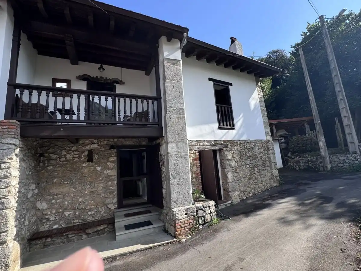 Exterior view of Detached homes for sale in Llanes  with Heating, Private garden and Terrace