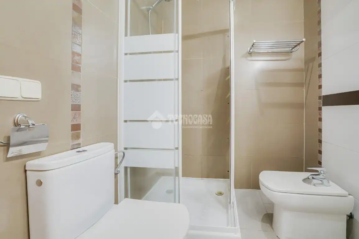 Baño de Piso en venta en Rubí con Calefacción