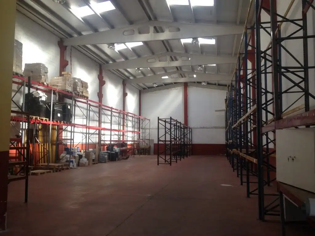 Nave industrial en venta en Cambre, imagen 3
