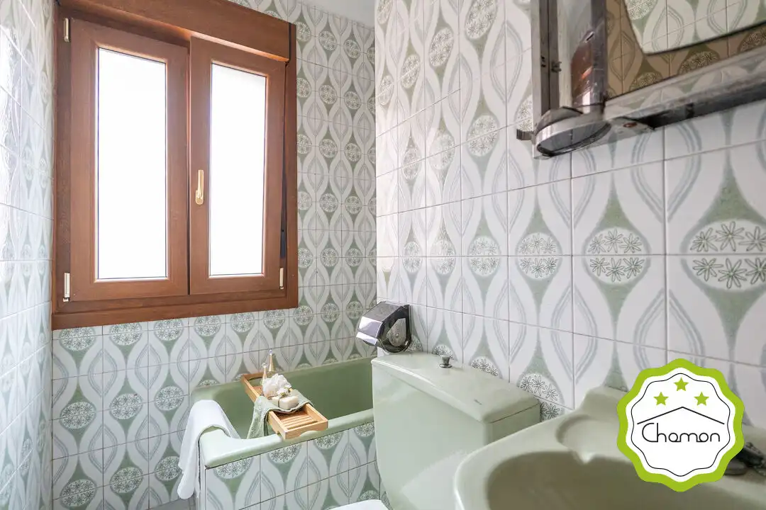 Baño de Piso en venta en Barakaldo  con Trastero