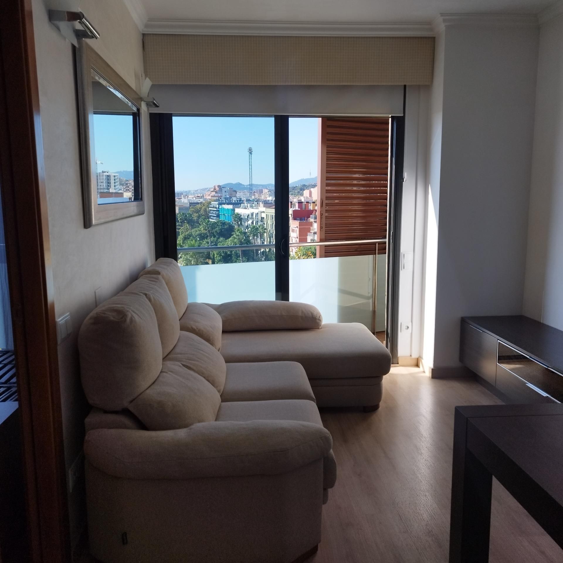 Sala de estar de Piso de alquiler en Badalona con Aire acondicionado, Calefacción y Parquet