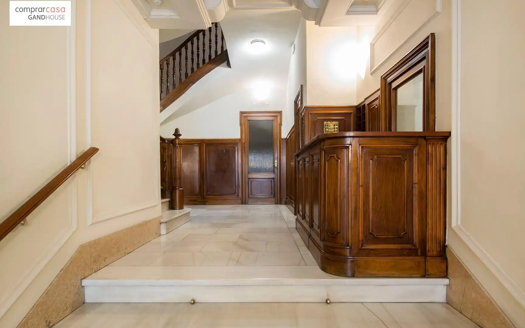 Piso en venta en Barcelona con Calefacción y Alarma