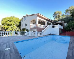 Swimming pool of House or chalet for sale in Alzira  with Air Conditioner, Terrace and Swimming Pool