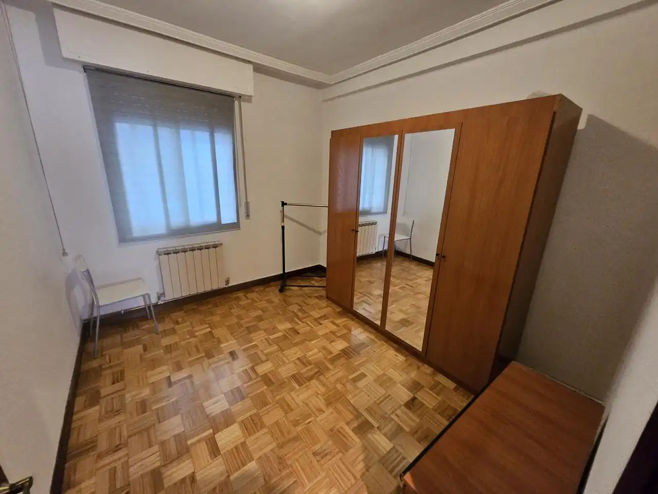 Habitación de Piso en venta en Burlada / Burlata con Calefacción, Parquet y Balcón