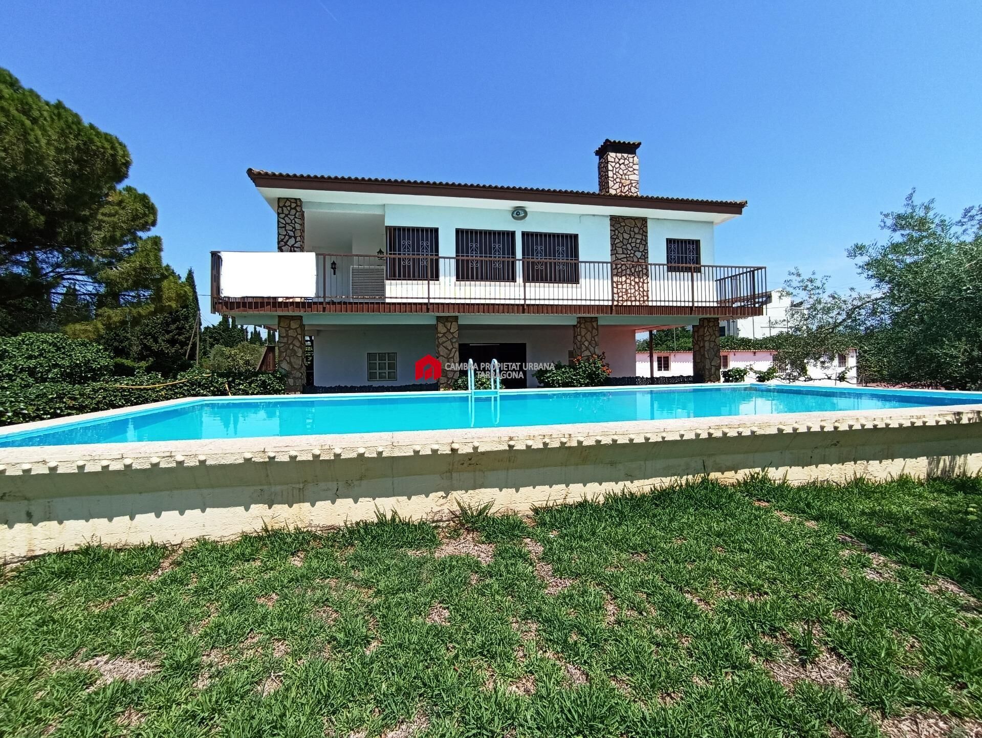 Exterior view of Country house for sale in L'Aldea  with Air Conditioner, Heating and Private garden