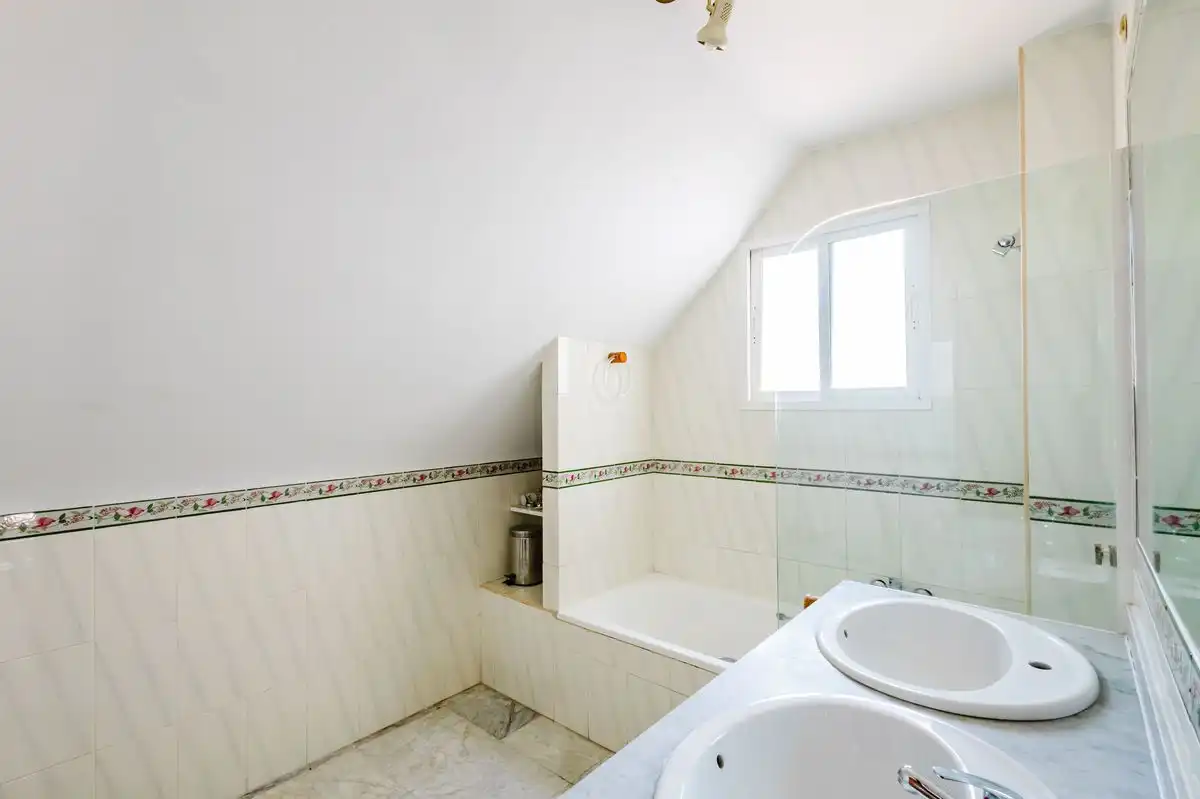 House with terrace for sale in Calle Julio Romero, imagen 36