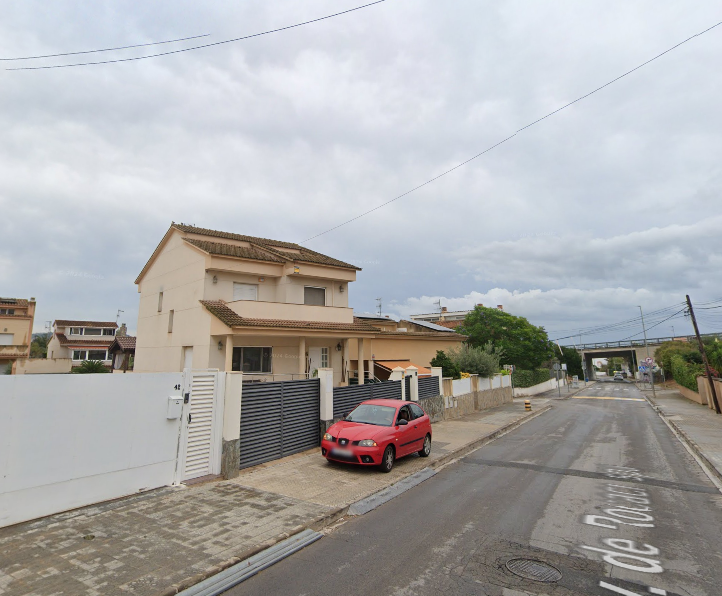 Vista exterior de Casa o xalet en venda en Vilanova i la Geltrú
