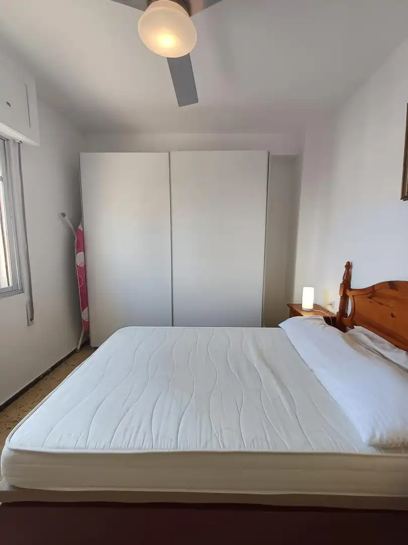Wohnung zur Miete in Calle Hermano Rufino, Ciudad Jardín - Tagarete - El Zapillo
