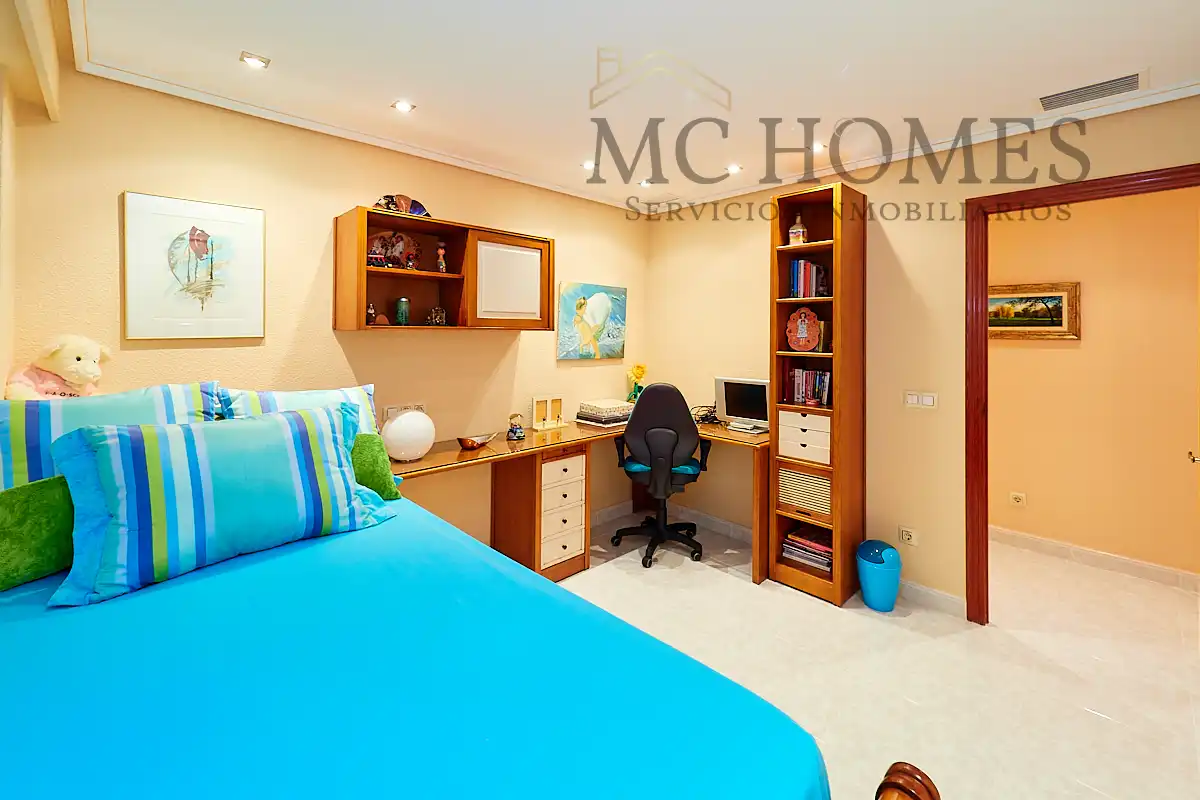 Bedroom of Flat for sale in Santa Pola  with Air Conditioner, Heating and Oven
