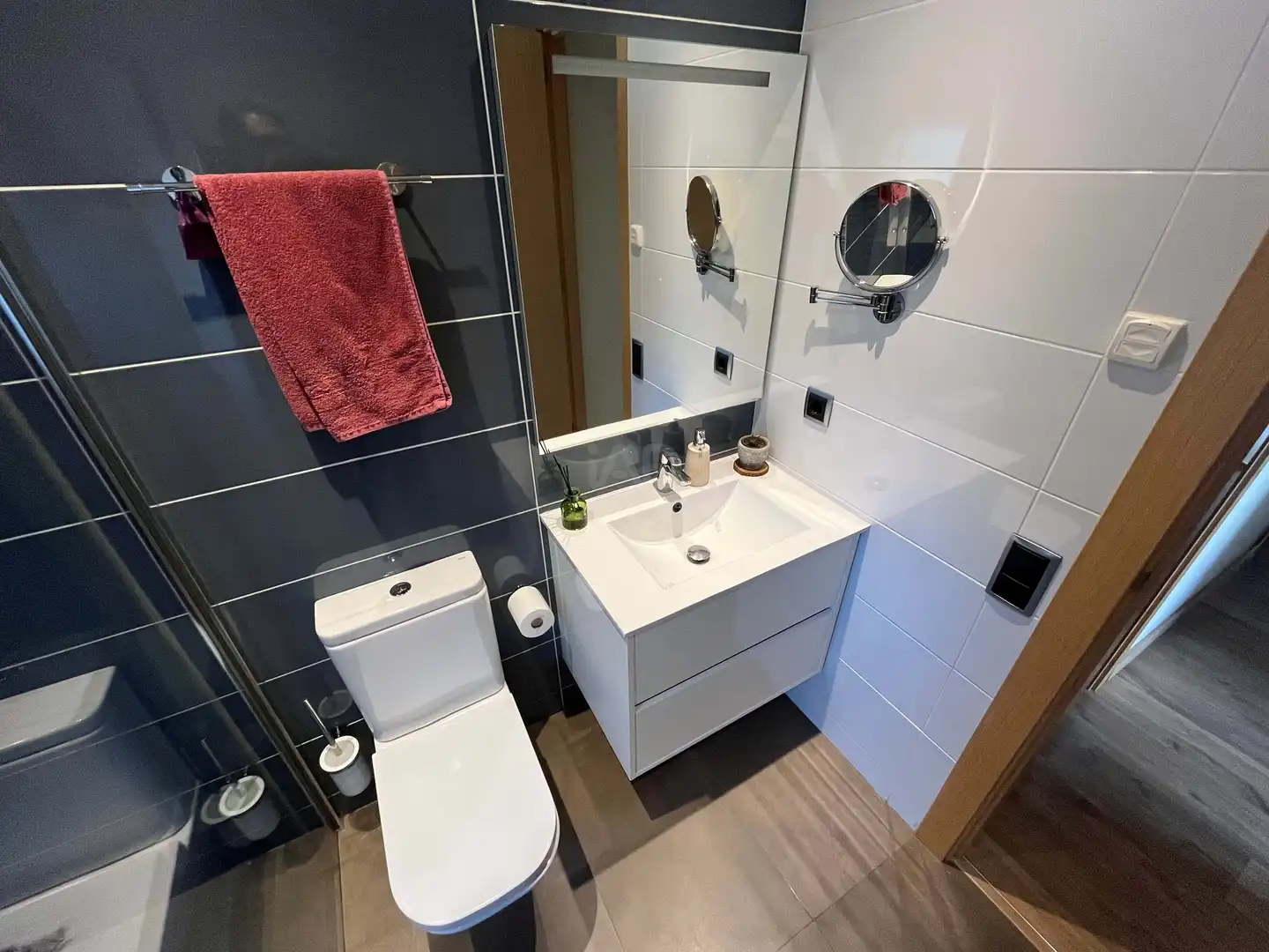 Bathroom of Houses for sale in Les Franqueses del Vallès  with Air Conditioner, Heating and Terrace