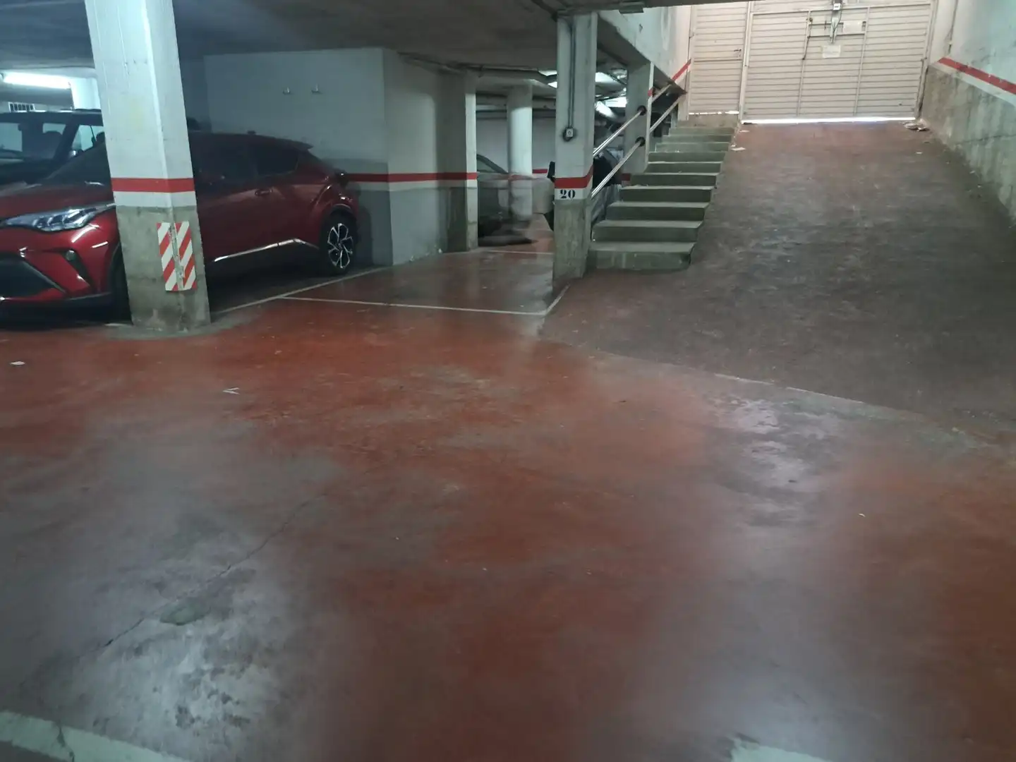 Parkplatz von Garage zum Verkauf in Rubí