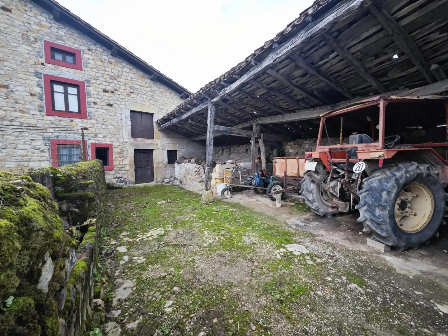 Vista exterior de Casa o chalet en venta en Mazcuerras con Jardín privado y Balcón