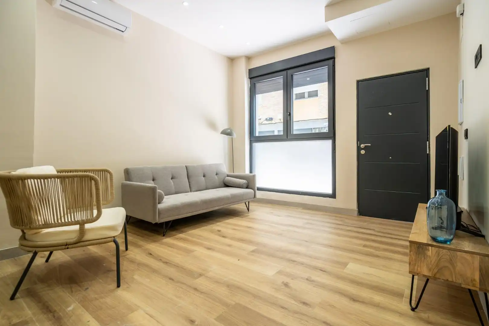 Sala de estar de Piso en venta en Granada con Aire acondicionado, Calefacción y Parquet