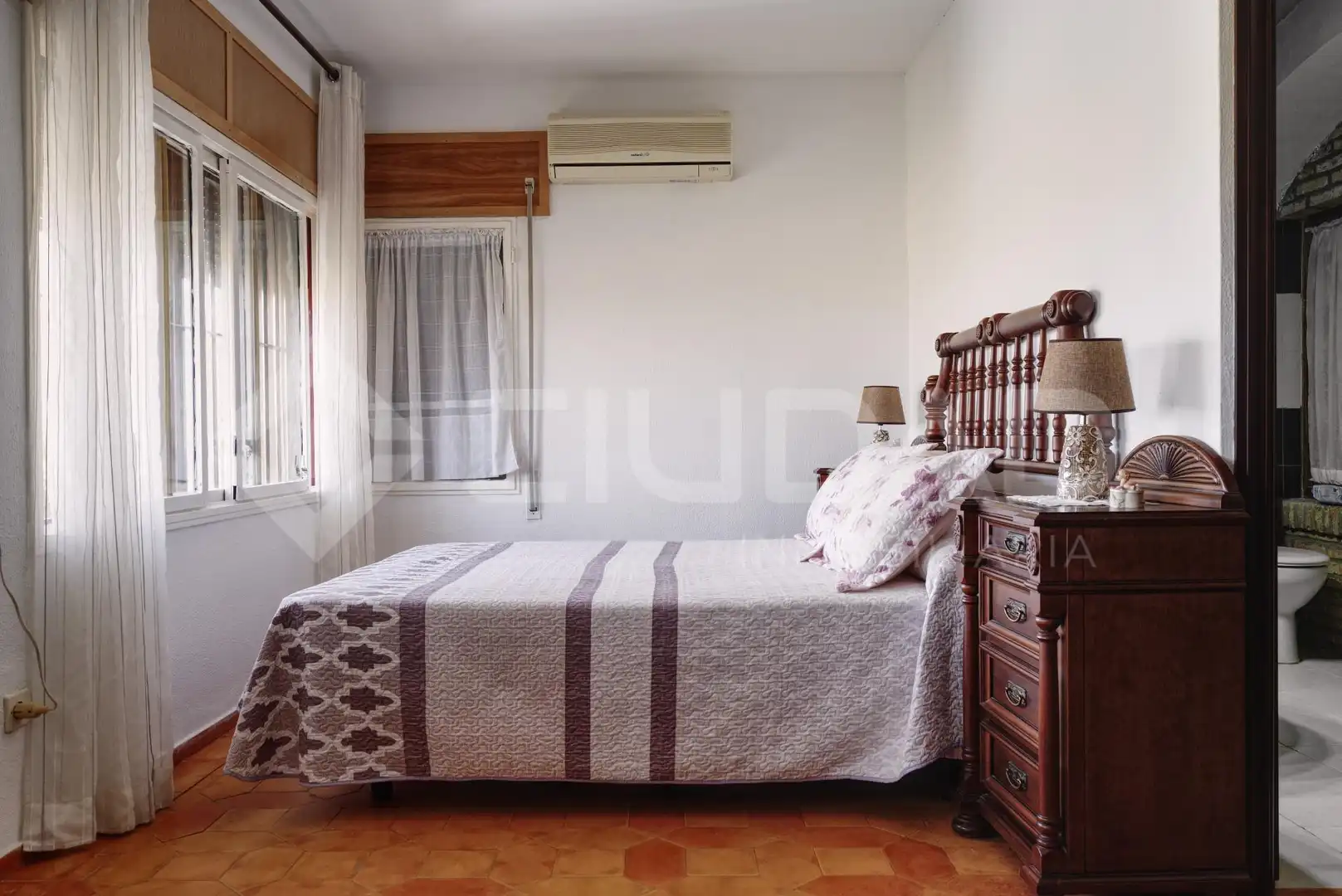 Dormitori de Casa o xalet en venda en El Viso del Alcor