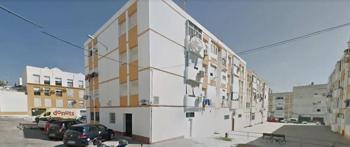 Individual for sale in Centro