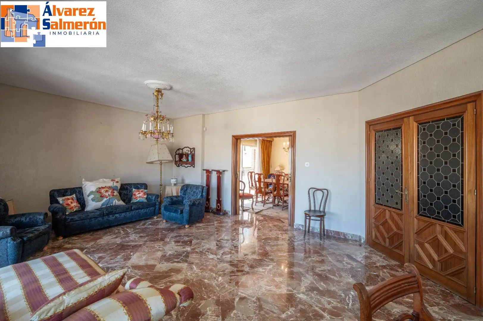 Sala de estar de Piso en venta en Granada con Terraza y Balcón