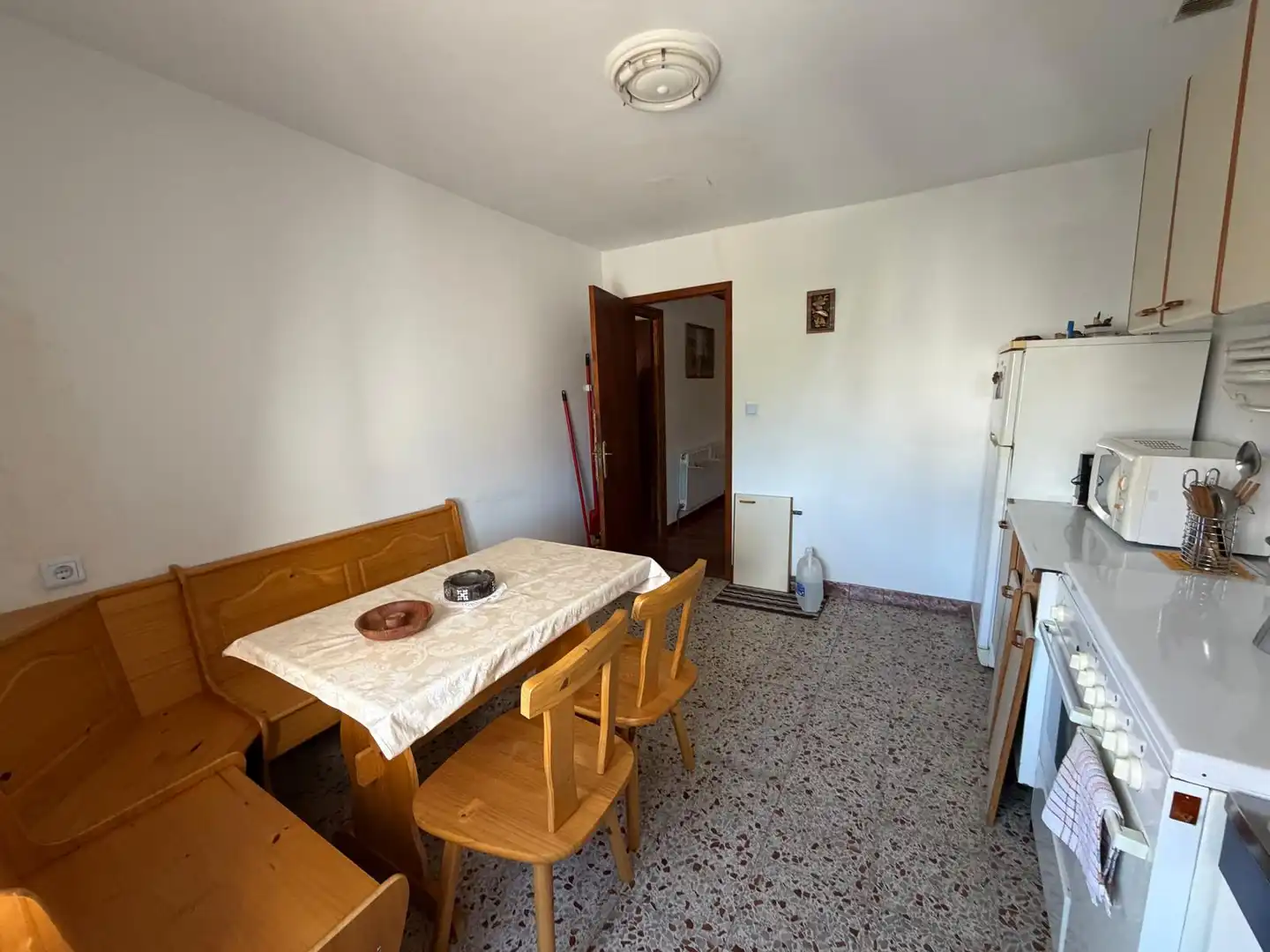 Dining room of Detached homes for sale in San Xoán de Río  with Heating, Parquet flooring and Furnished