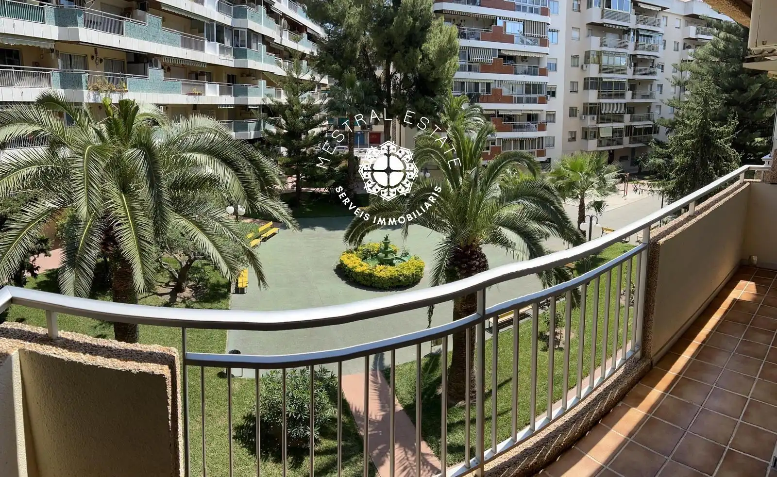 Vista exterior de Piso en venta en Salou con Aire acondicionado, Calefacción y Terraza
