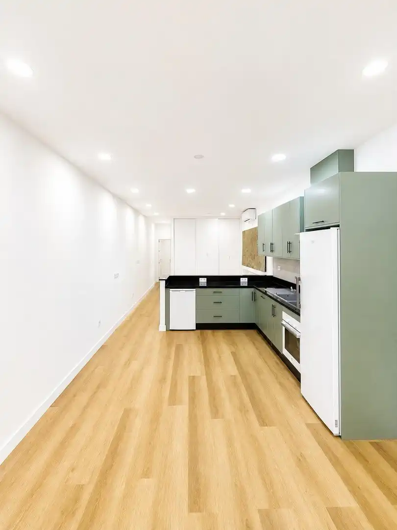 Cuina de Apartament en venda en Málaga amb Aire condicionat, Parquet i Alarma