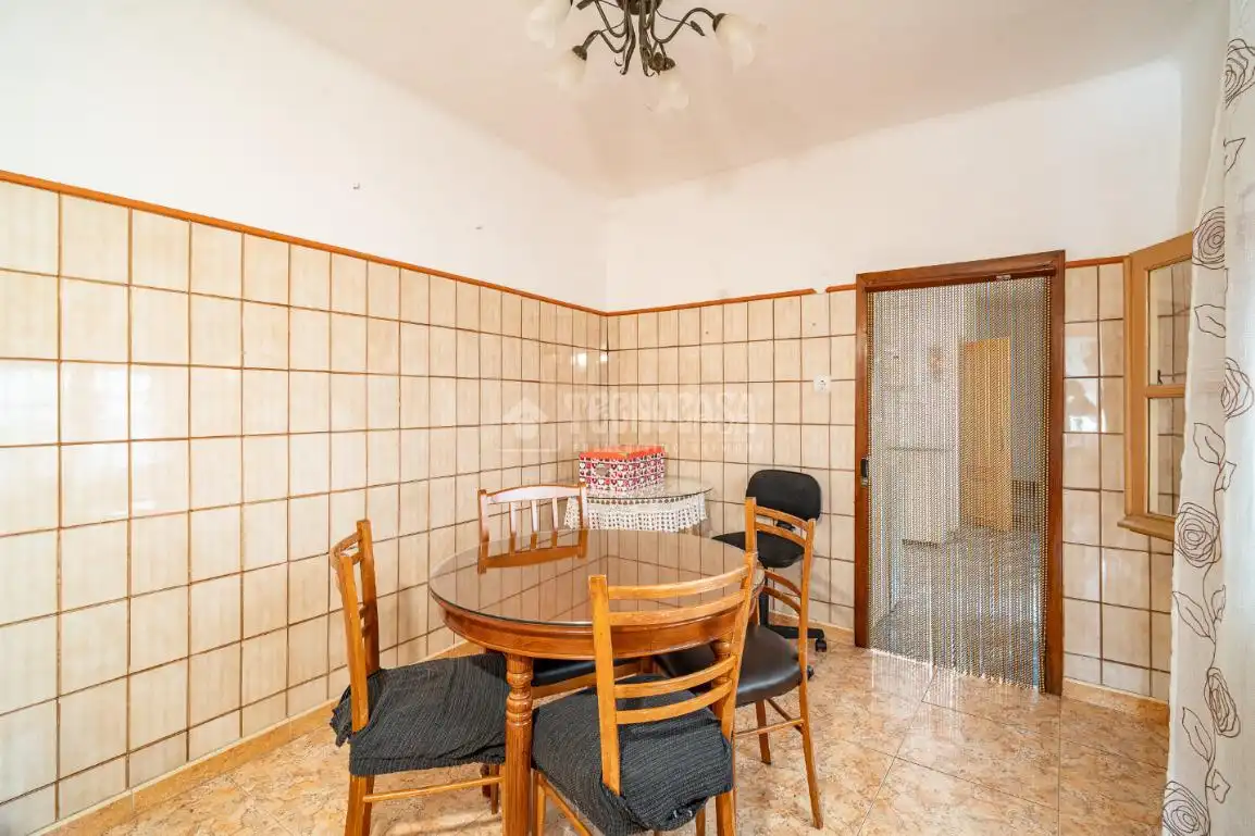 Einfamilien-Reihenhaus zum Verkauf in Belicena