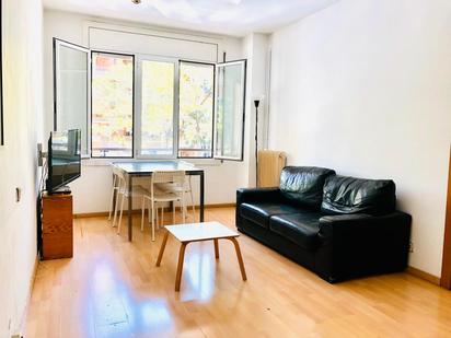 Sala d'estar de Pis en venda en  Barcelona Capital amb Calefacció i Alarma