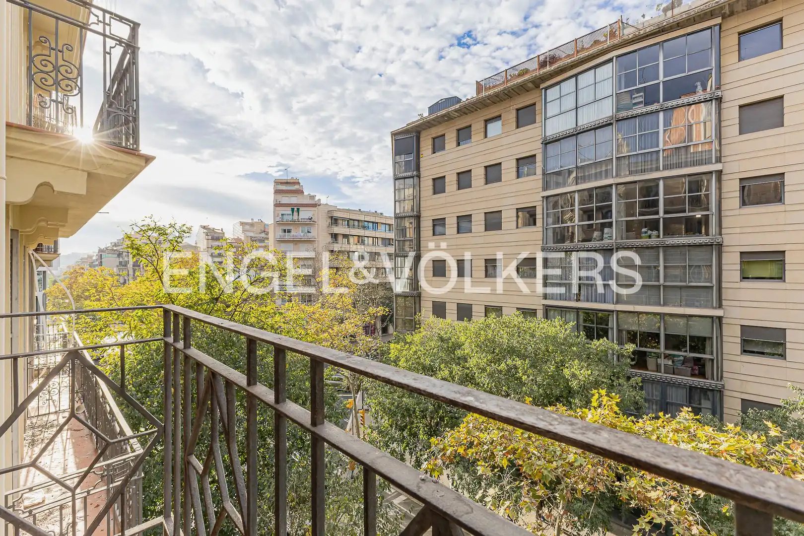 Vista exterior de Piso de alquiler en Barcelona con Aire acondicionado, Calefacción y Amueblado