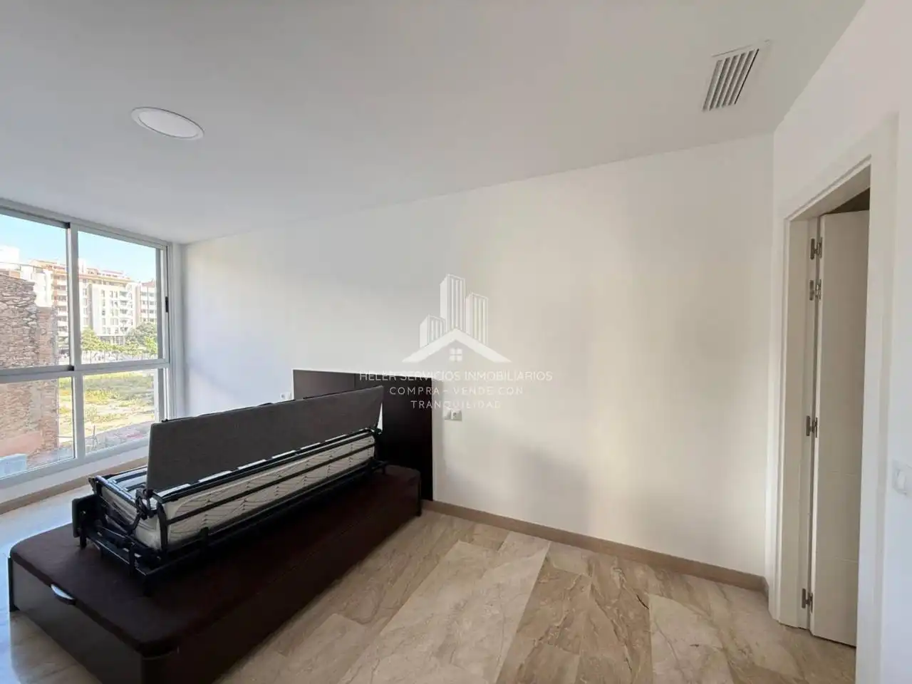 Piso en venta en Castellón de la Plana / Castelló de la Plana con Aire acondicionado, Calefacción y Alarma