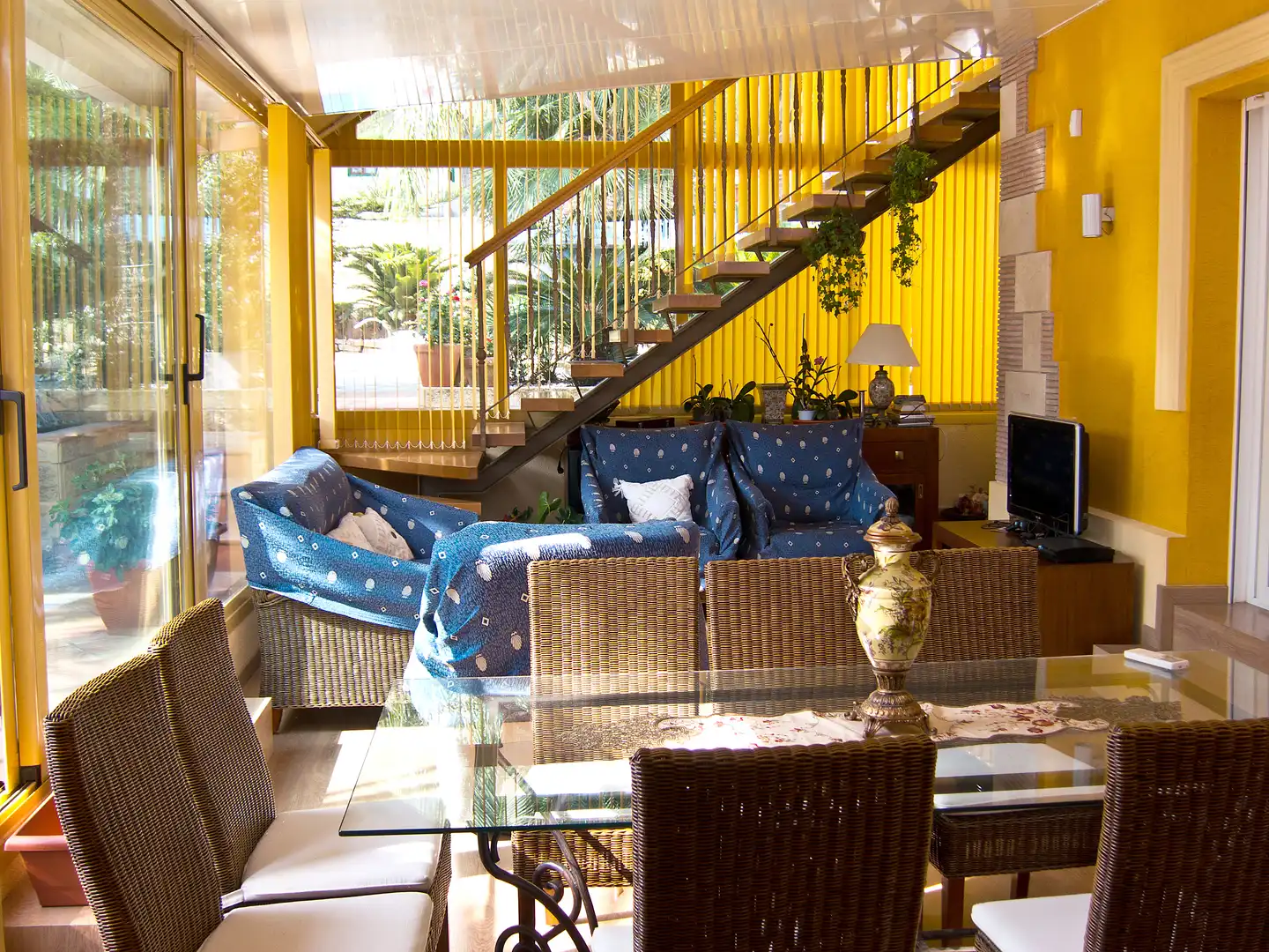 Sala d'estar de Casa o xalet de lloguer en Dénia amb Aire condicionat, Calefacció i Terrassa