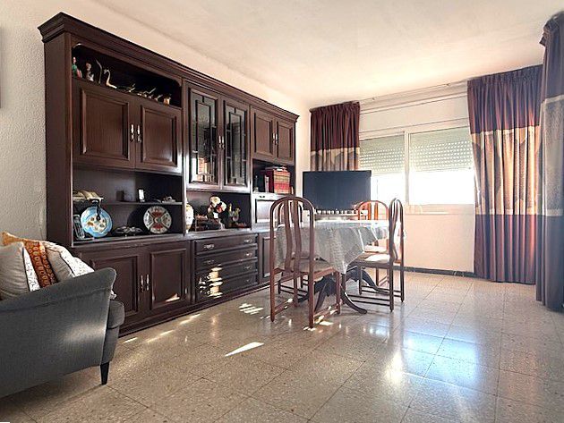 Comedor de Piso en venta en Sant Boi de Llobregat con Aire acondicionado, Calefacción y Terraza