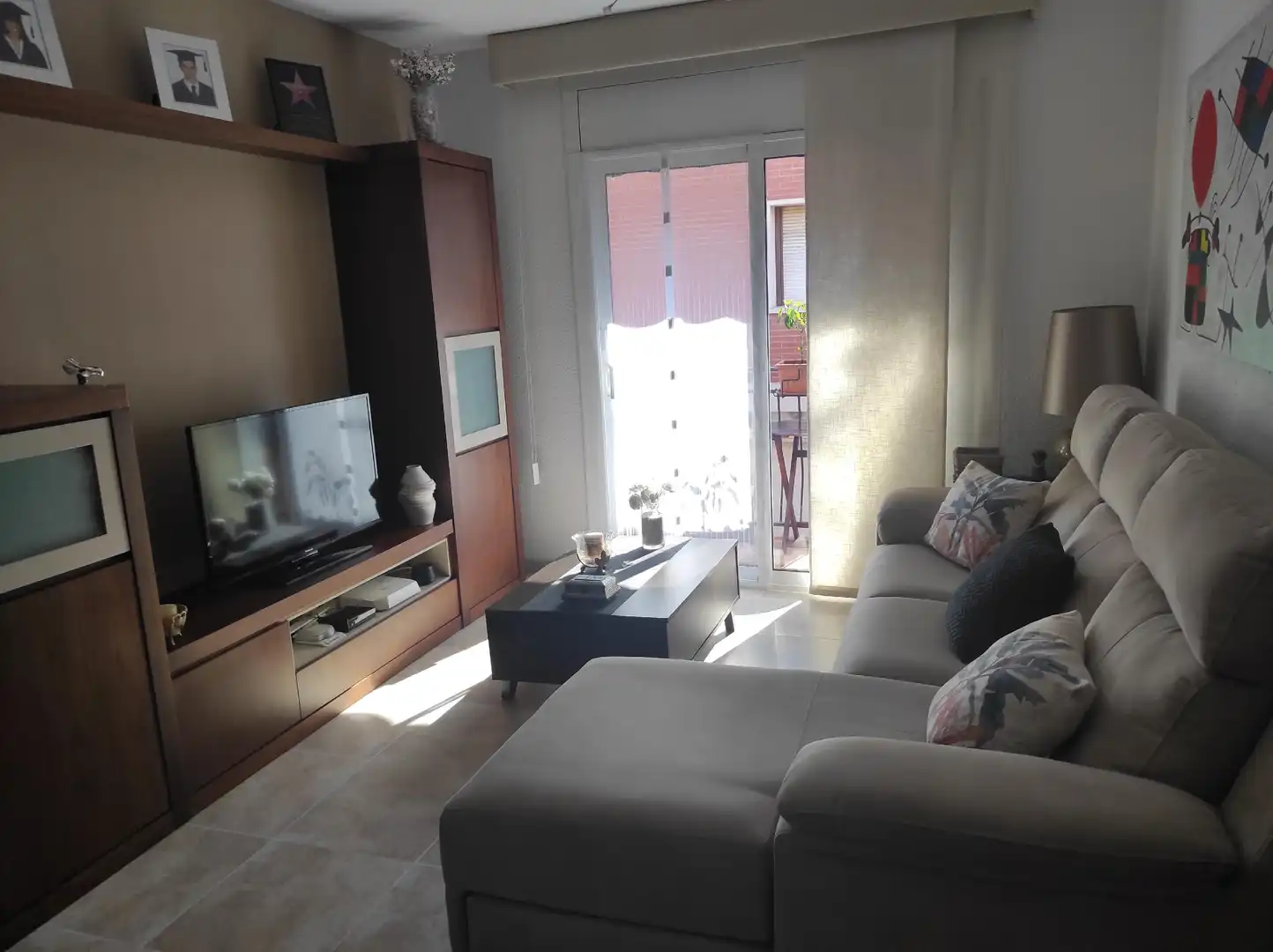 Living room of Flat for sale in Sant Just Desvern  with Air Conditioner, Heating and Balcony