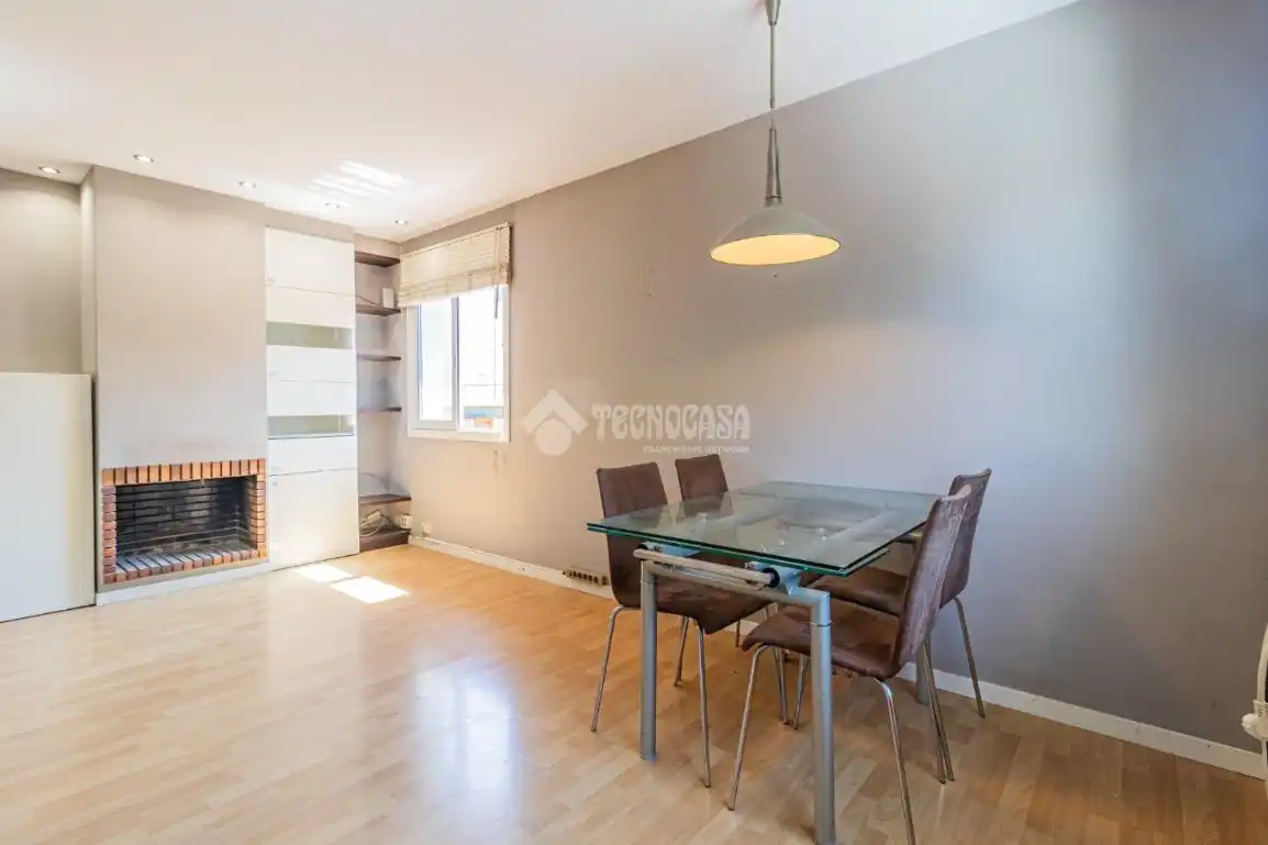 Comedor de Ático en venta en Sant Cugat del Vallès con Balcón